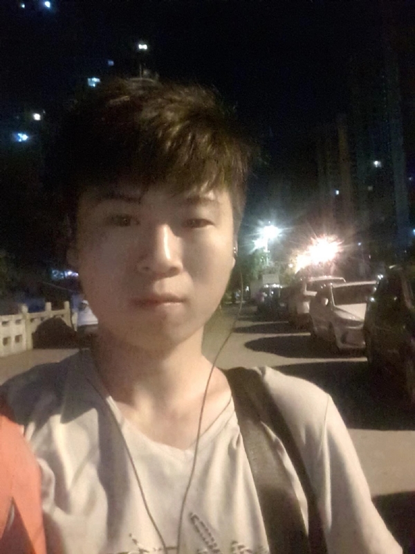 流星的瞬间的第一张照片--罗源相亲网