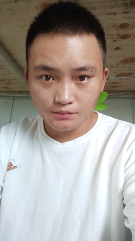 水里面的云呀的第一张照片--罗源相亲网
