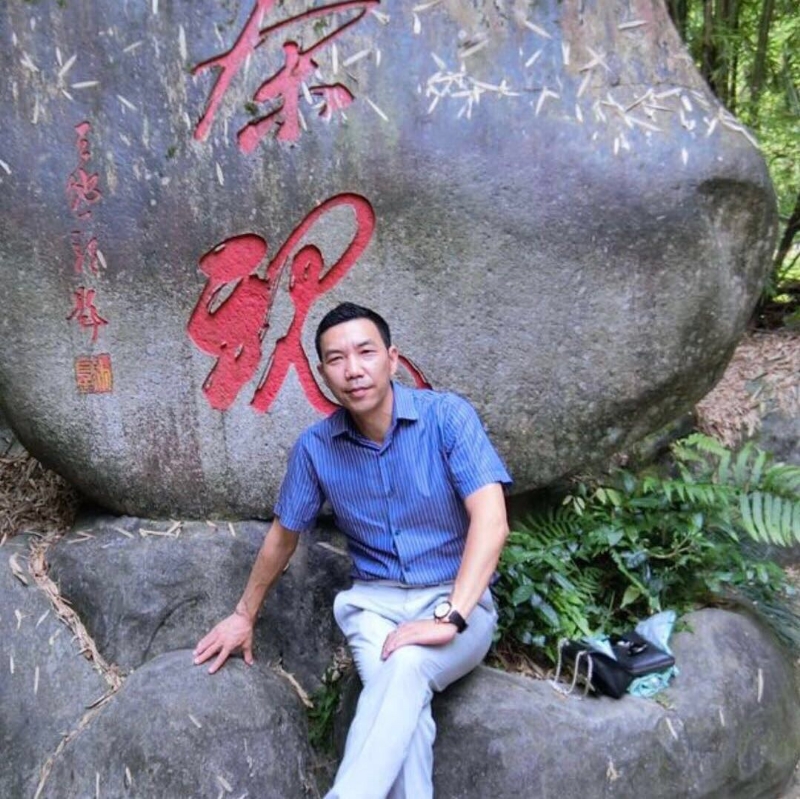老·黄的第一张照片--罗源相亲网