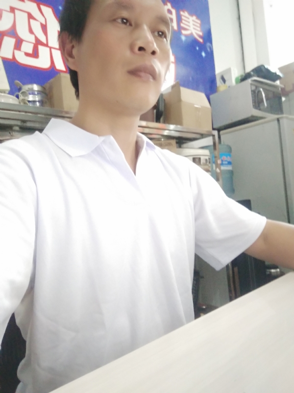 深蓝色的海的第一张照片--罗源相亲网