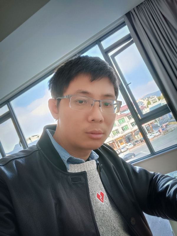 也许只是缺少一个拥抱的第二张照片--罗源相亲网
