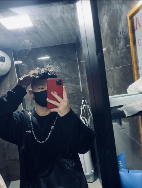 冠希的第一张照片--罗源相亲网